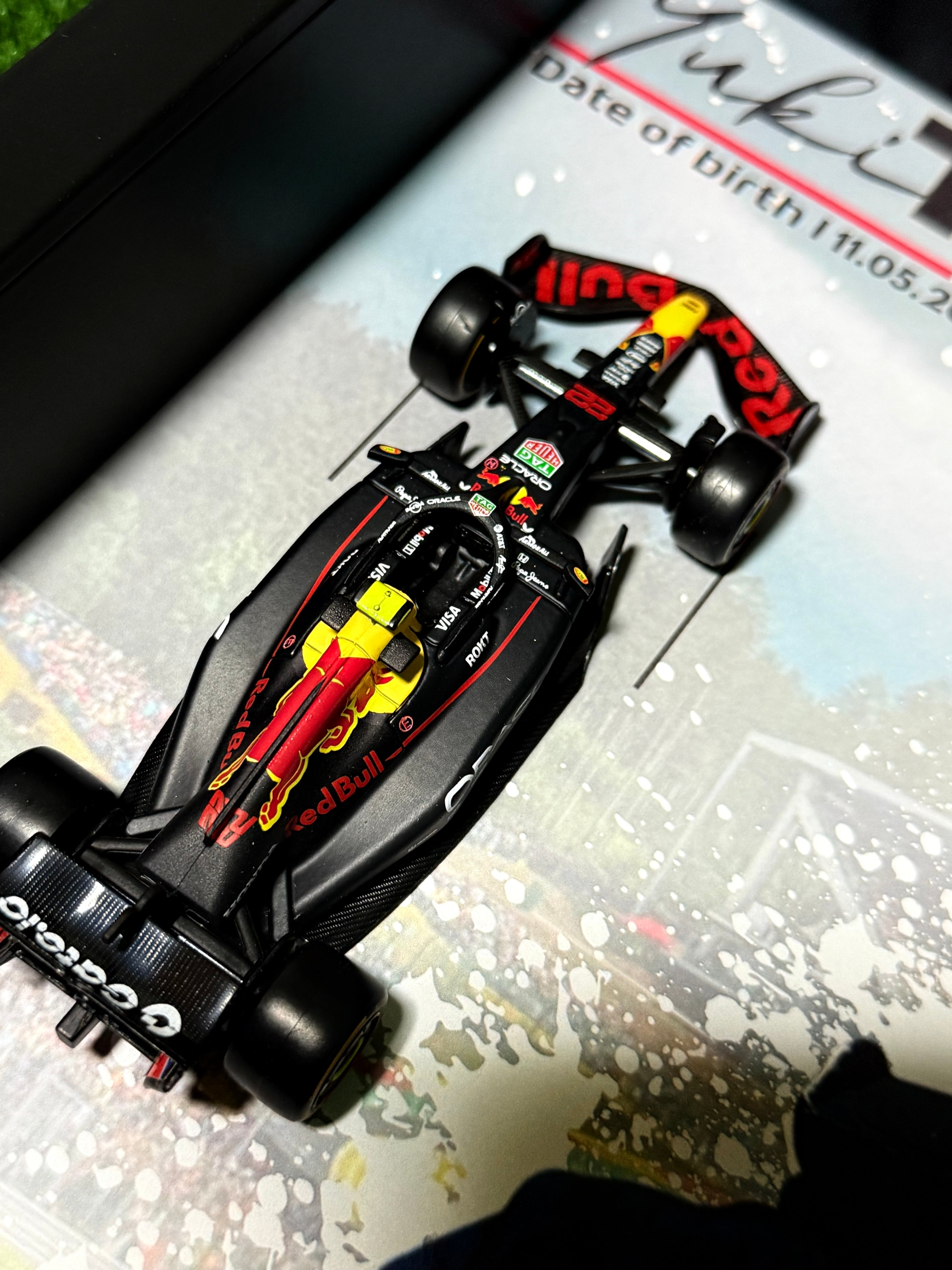 Yuki Tsunoda #22 RedBull